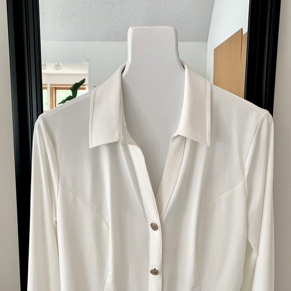 CARMEN Marc Valvo Button Down Shirt - Picture 3 of 6